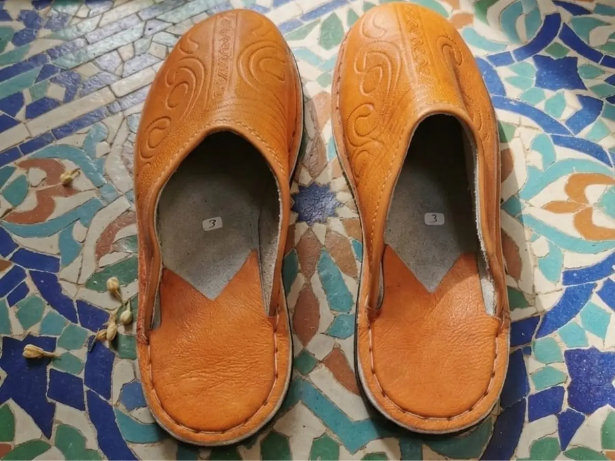 البلغة التقليدية السوسية صفراء